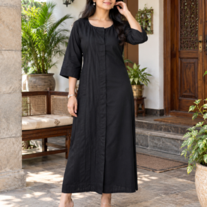 Woman wearing Black Modern dress